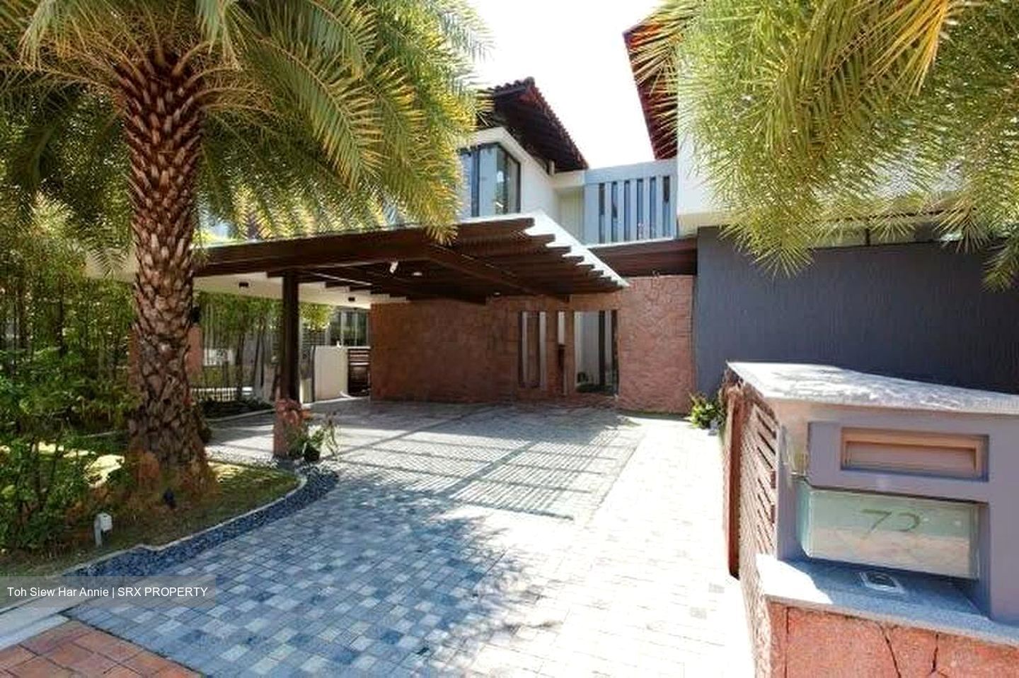 Ocean Drive (D4), Detached #584294251